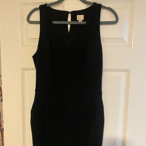 Black dress with pockets